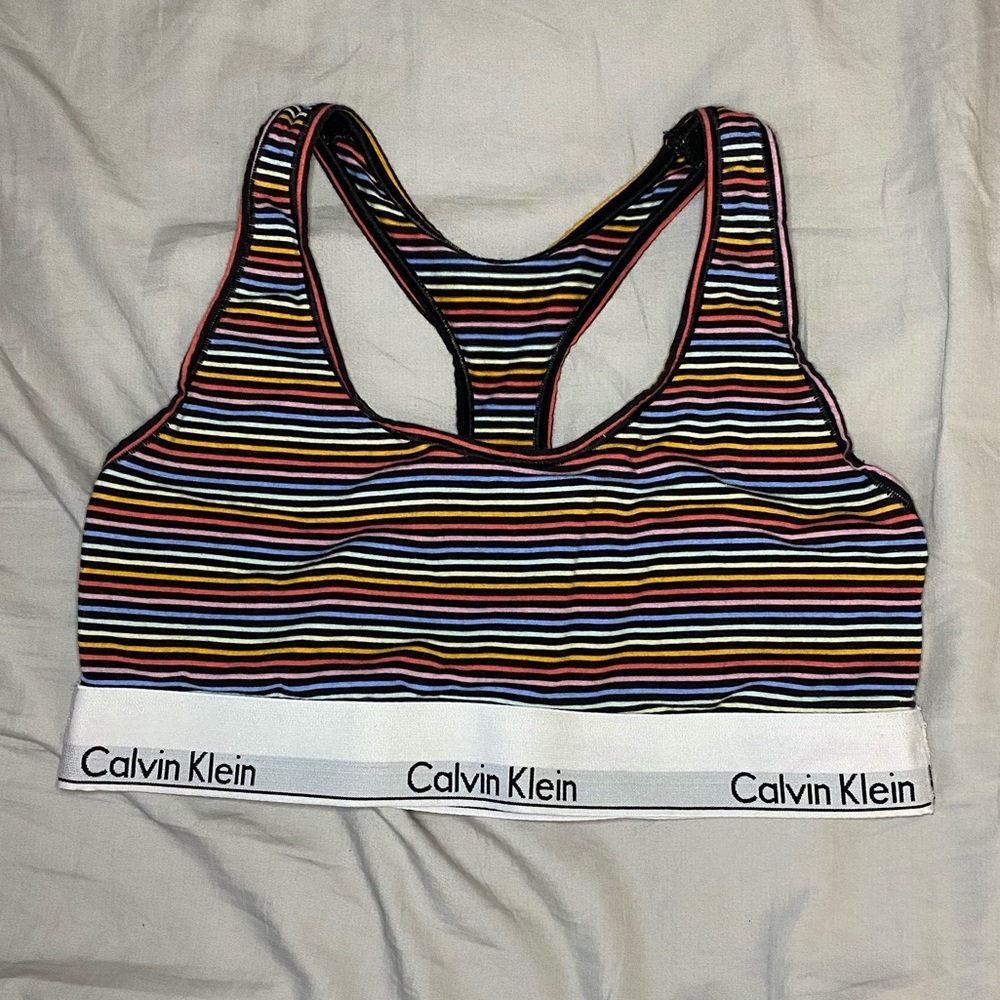 ✨*Free w/ purchase* Calvin Klein Sports Bra